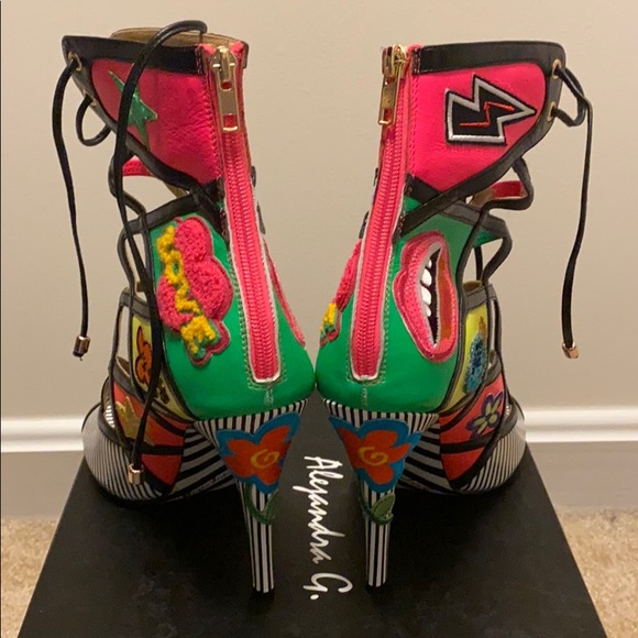 Alejandra G. Wanda Stilettos Sz 9 - Picture 2 of 3